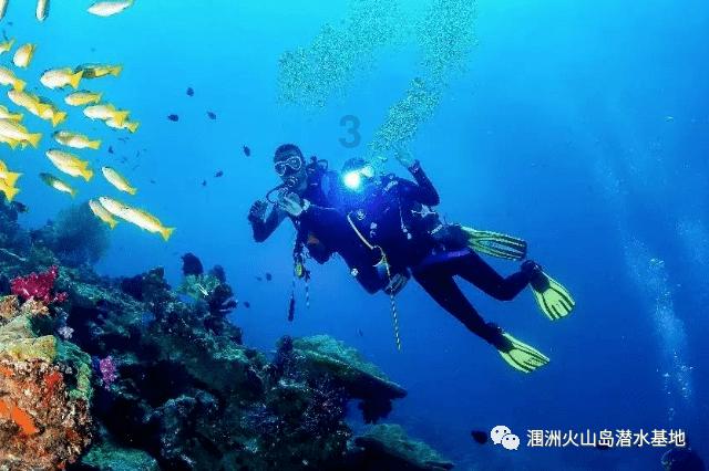 逃离废弃楼层4